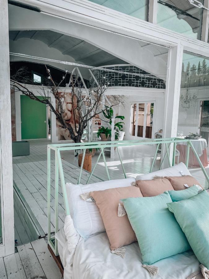 Suite Con Jacuzzi Canyelles  Zewnętrze zdjęcie