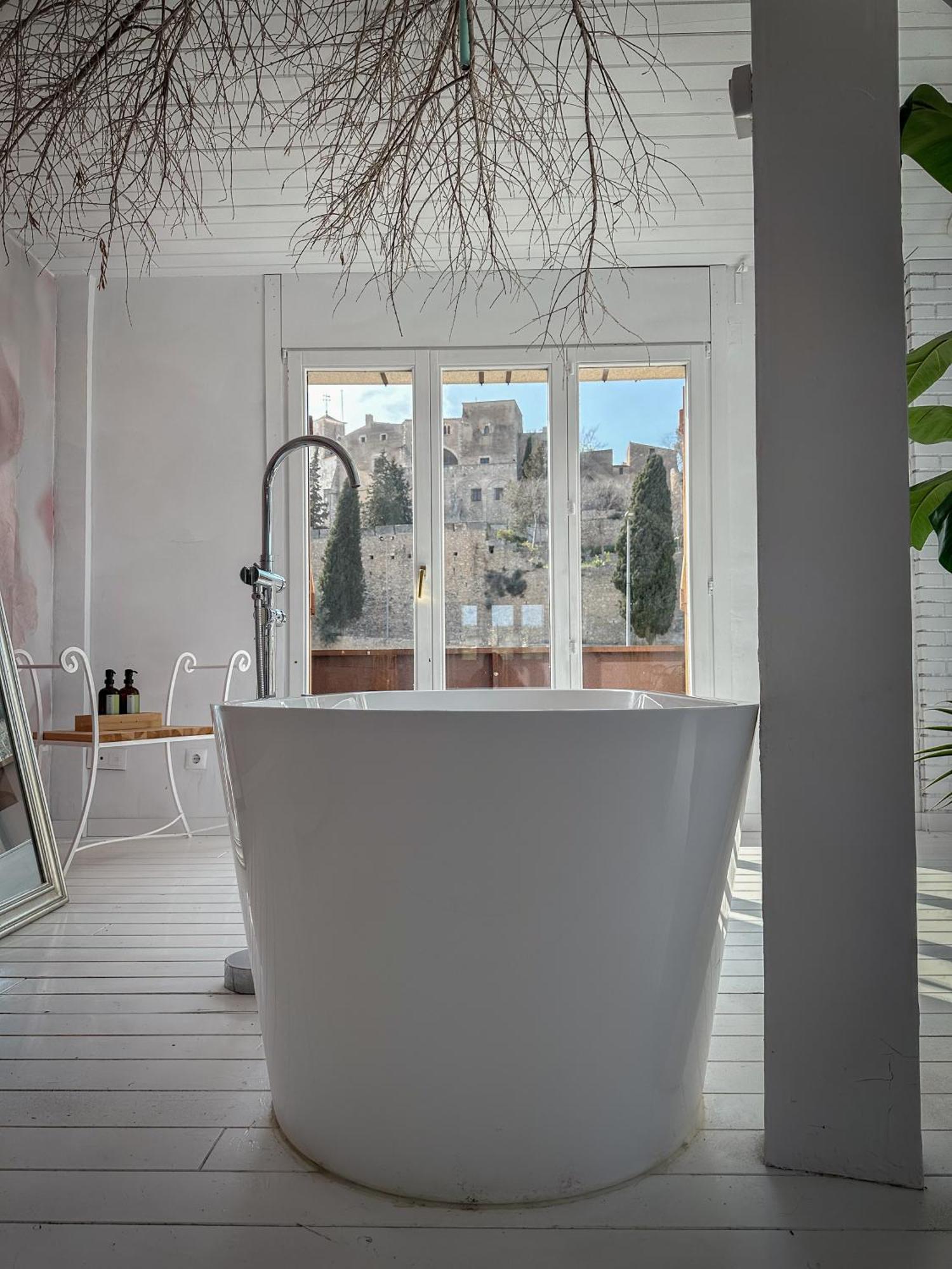 Suite Con Jacuzzi Canyelles  Zewnętrze zdjęcie